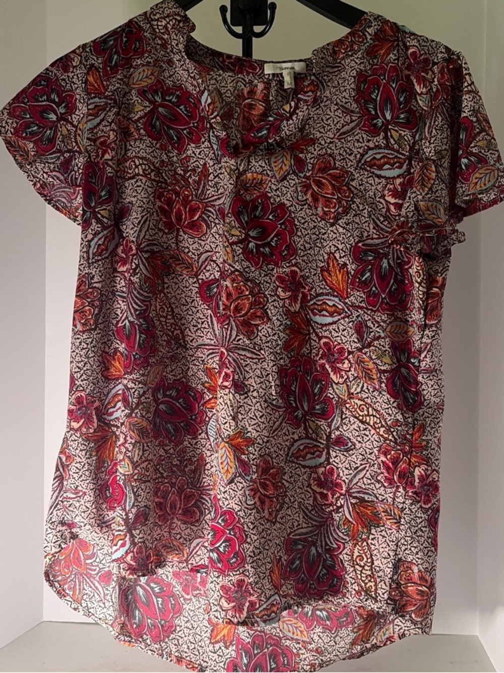 Maurices Red and Orange Floral Short-Sleeve Blouse